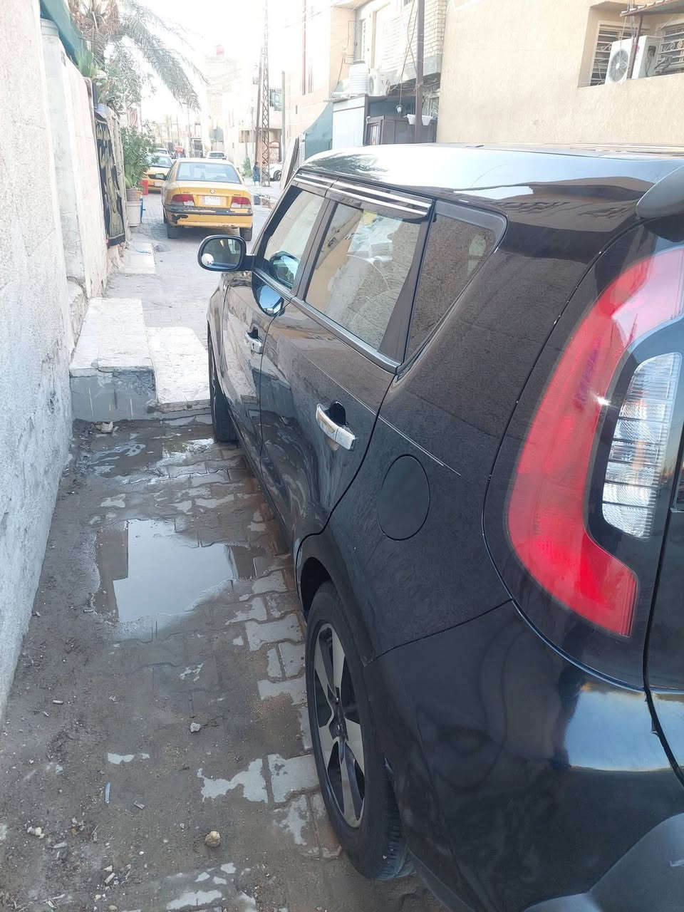 يا الله السلام عليكم للبيع كيا صول موديل ١٦ وارد امريكي مكينه ١٦٠٠ جي دي اي كير اوتو مكينه وكير 
خير من الله تبريد تتدفئه شغال صدر خلفي جديد 
الامامي ٧٠٪؜ حادث امريكا مرفق ويه الصور سنويه بعدهه مساقطه تحويل مباشر كهربائيات كلهه شغاله 
السعر ٩٢ وبيهه مجال *********** بغداد البياع
