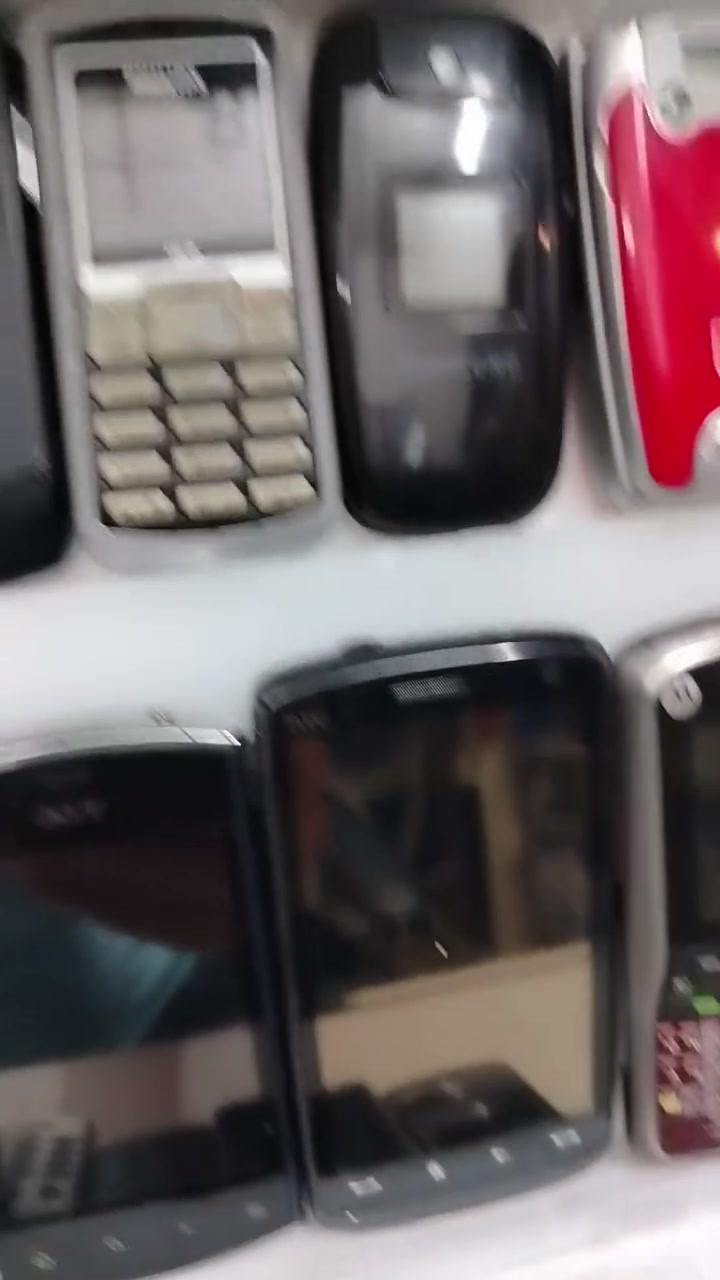 سلام عليكم ✋اجهزه متنوعه كل واحد بي نقص بسيط
مثل الجهاز جوكر مايقره السيم كارت يرادله برنامج وبيهن مامفحوصات ماعندي بطاريات الهن هيج ابيعهن وتفاصيلهن ع الخاص والسعر مناسب🫡


**إذا كنت صاحب هذا الإعلان وتريد حذفه لأي سبب، رجاءا أرسل رسالة إلى الدعم الفني**