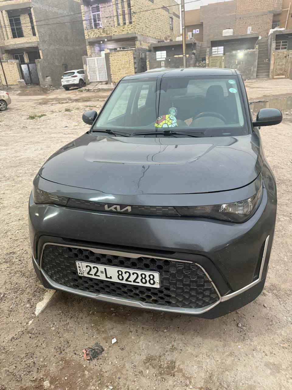 السلام عليكم ورحمه الله وبركاته كيا صول موديل 2023 للبيع اتريد وكاله او تحويل مكان السياره بغداد الكاظمي او التاجيات السعر 136 وبيه مجال ***********
