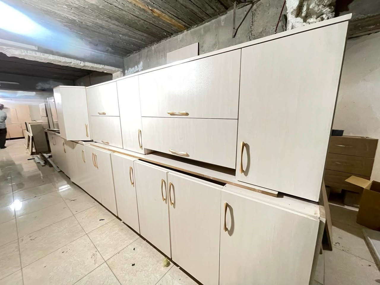 من 850
الي750
بسعر سنك هذا الكاونتر 
***********
اتصال واتساب @@
