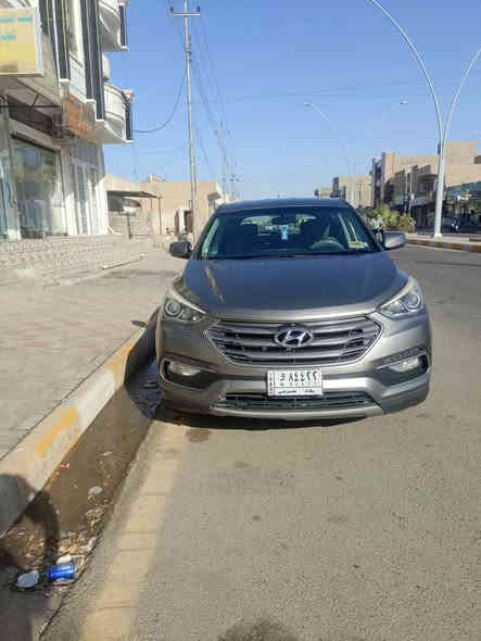 هونداي سنتافي 2018 اللون رصاصي سياره مقفوله كفاله عامه 2018 ماشيه 150,000 وارد امريكي اربع سلندر خمس راكب تحكمات ستيرين ثلاث قطع تبريد مكان السياره الرمادي السعر ب 160 ورقه وبمجال بسيط الاتصال على الرقم ***********
