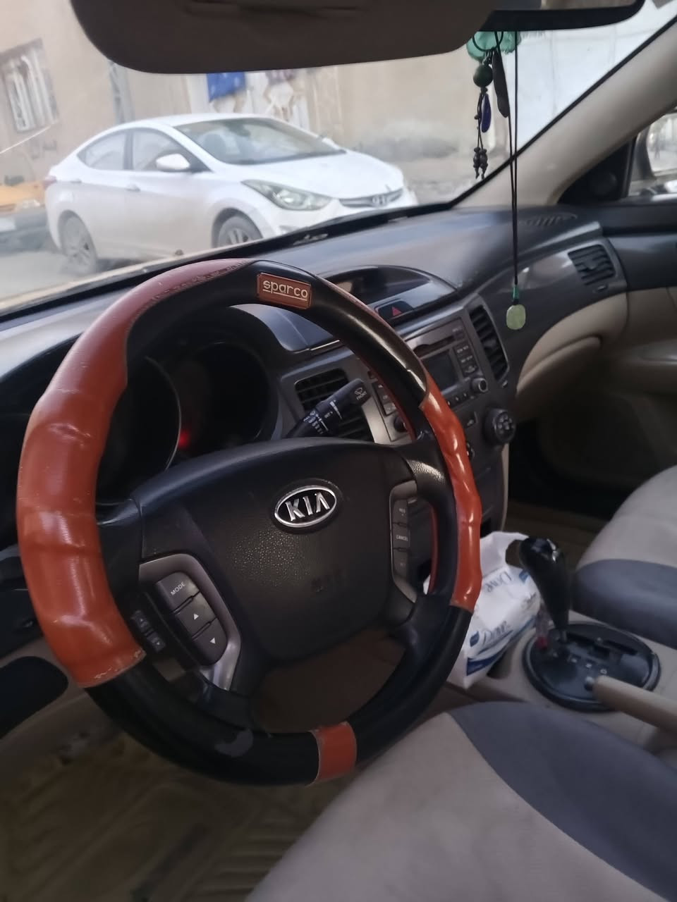 كيا أوبتما موديل 2010 محرك 2400 وارد امريكي ضرره بنيد محرك مفتوح سياره جاهزه تخم  تاير وحداديه جاهزه السياره السعر 110 وبيه مجال للأستفسار ***********
