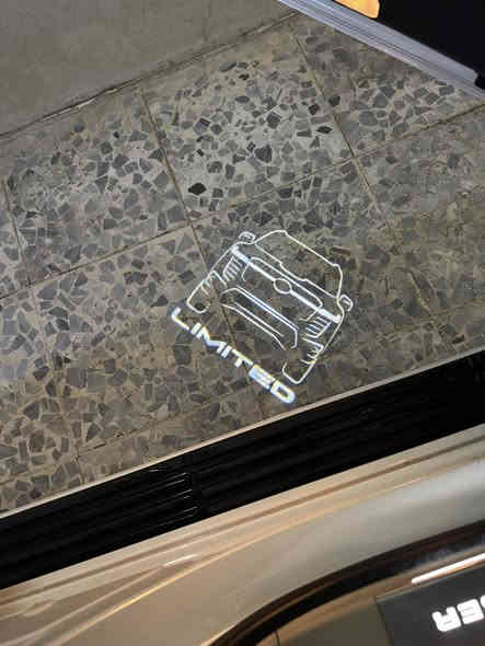 لاندكروز VX لمتد ساز 2024 
مكفوله كفاله عامه 
معروفه مواصفات Vx غني عن التعريف 
رقم بغداد متكررر تحويل مباشر 
ماشيه ١٣ الف بعدهه بضمان 
للاستفسار ***********
بغداد المنصور
