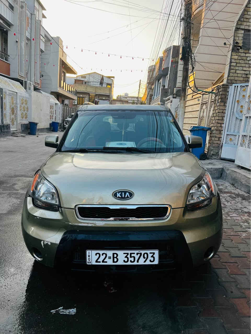 السلام عليكم كيا صول للبيع سيارة كاملة صدر امامي خلفي جديد هزه جديده رقم اربيل جديد بسمي تخم تاير لايت جديد اصلي مشط استيرن جديد شاشه كامره سياره مصبوغه حزام وبيها كاز كيت فقط مكانها بغداد بلديات *********** بغداد, العراق
