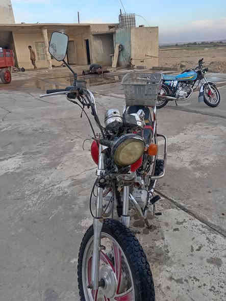 السلام عليكم
موطور جني للبيع

جاهز كلو شغال

السعر300وبي مجال

الاستفسار ***********
