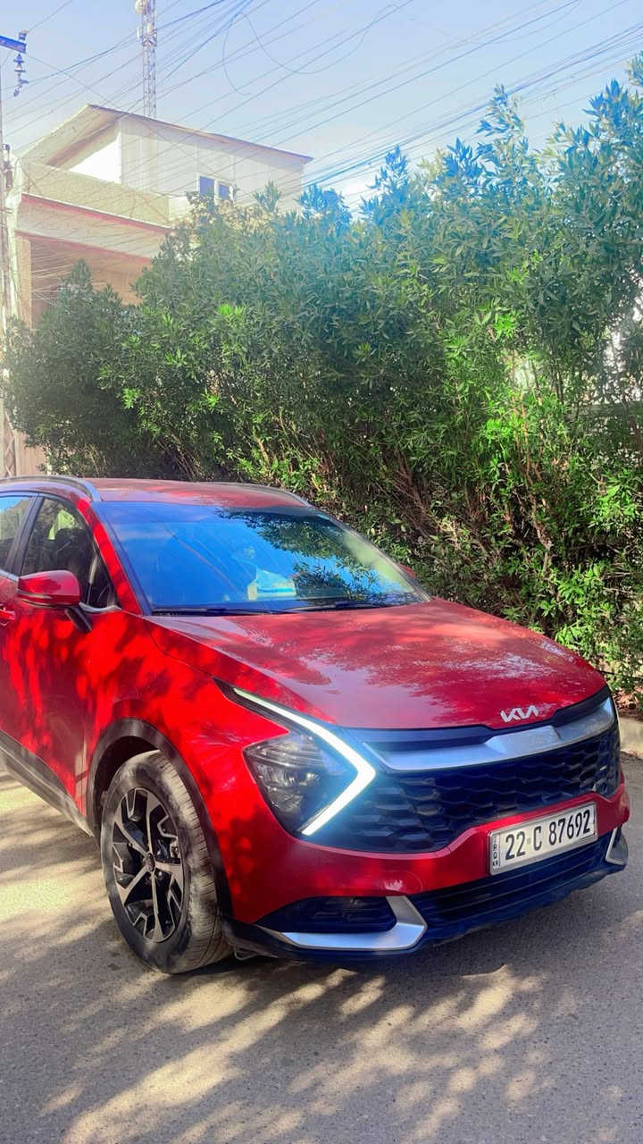 للبيع: كيا سبورتاج 2023 (نص فول) - نظافة عالية
المواصفات:
الموديل: 2023.
المحرك: 2000cc.
الممشى: 54,000 كم فقط.
الفئة: نص فول.
حالة السيارة:
السيارة بحالة ممتازة جداً وجاهزة للاستخدام. كفالة (شاصي، لغد، محرك، كير). يوجد نصف باب السائق صبغ مع تعديل بارد مقدار شبر في نفس الباب فقط، وباقي السيارة صبغ وكالة (بدي نظيف جداً).
السعر:
190 ورقة ($19,000) وقابل للتفاوض البسيط للشراي الطيب.
الموقع: بغداد - مدينة الصدر.
للتواصل والاستفسار: ***********
