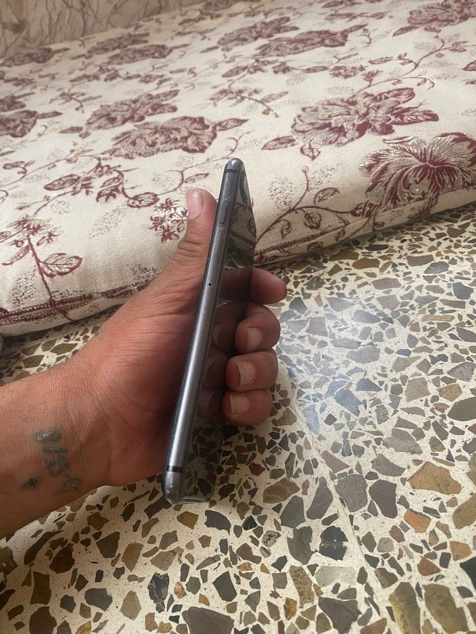 ايفون 8بلص لل بيع السعر 150
بطاريه ٧٩شرط اصليه

امبدل شاشه اصليه

ذاكره ٢٥٦


**إذا كنت صاحب هذا الإعلان وتريد حذفه لأي سبب، رجاءا أرسل رسالة إلى الدعم الفني**