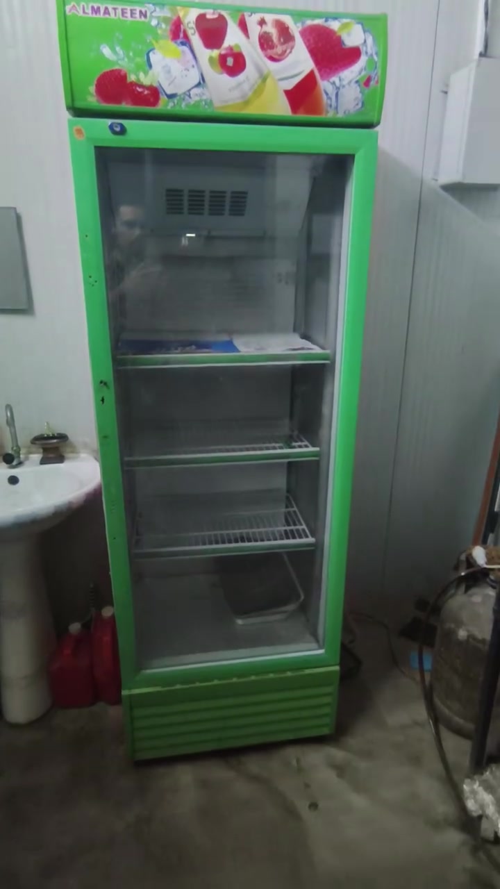 عارضة للبيع سعر 225 مكان زعفرانية
***********
