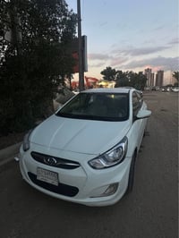 اكسنت للبيع  موديل 2013 گير ومكينة كفالة محرك 1600 دوش  تبريد ثلج صدر ...