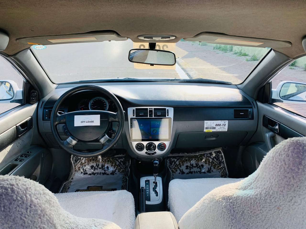 اوبترا موديل ٢٠١٢
سياره بدون نقط بدون مصرف گير+ محرك بشرط 
سنوي هزه براد كل جديد 
صدر اربع طيارات جديد 
سنوي به اسمي 
مكان كركوك
***********سعره سياره ٨٥
سياره بونيت + جاملغ امامي صبغ
