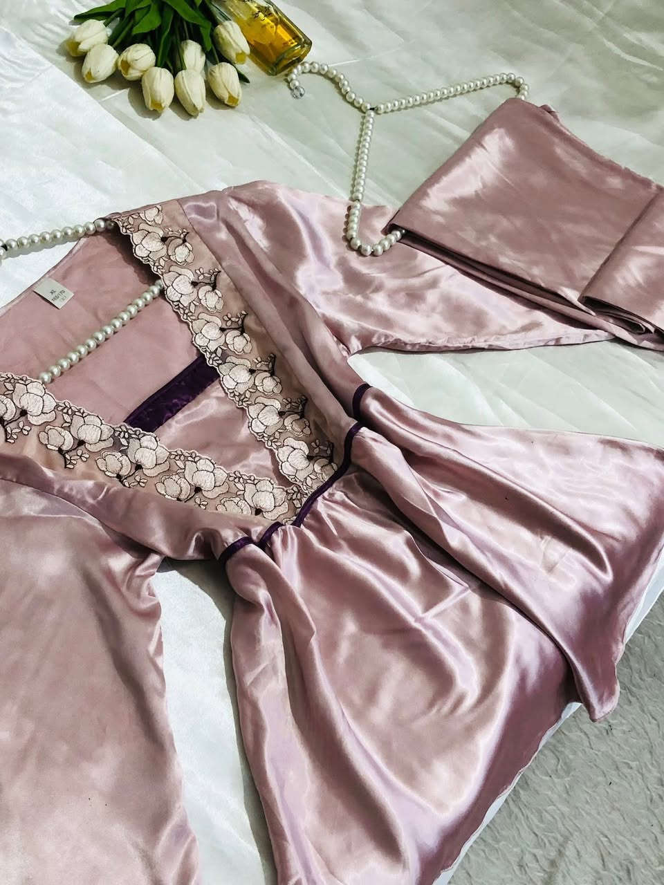 طقم عروسات الصدر دانتيل فرنسي 🎀✨

يلبس وزن ٦٠ ٦٥ ٧٠ سعره ( ١٠ الاف ) بالماركة ✨


**إذا كنت صاحب هذا الإعلان وتريد حذفه لأي سبب، رجاءا أرسل رسالة إلى الدعم الفني**