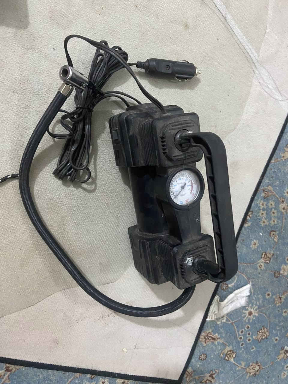 سلام عليكم غراض امزون كلمن وسعره    قطعه فقط ***********
