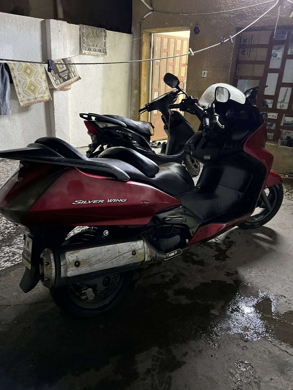 سلام عليكم سلفر 400 دراجه متروكه سبب تركهة الدرجه من تحمه تطفه تعوفيه شويه ترجع شغل تشتغل نكره ابيع كوم حديد  العنوان بغداد ابو دشير  السعر 850وبيهة مجال 
***********
