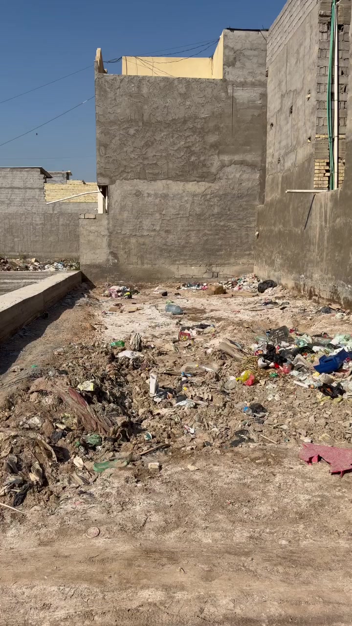 قطعة للبيع 
بغداد قضاء المحمودية حي بحث والتطوير 
اكتب تم بتعليقات يوصلك سعر تلقائي 
***********
***********
***********
