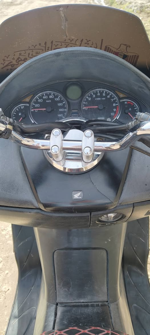 متاح ماطور للبيع 
فورزه 08
محرك ما مفتوح 
رقم الهاتف/***********
