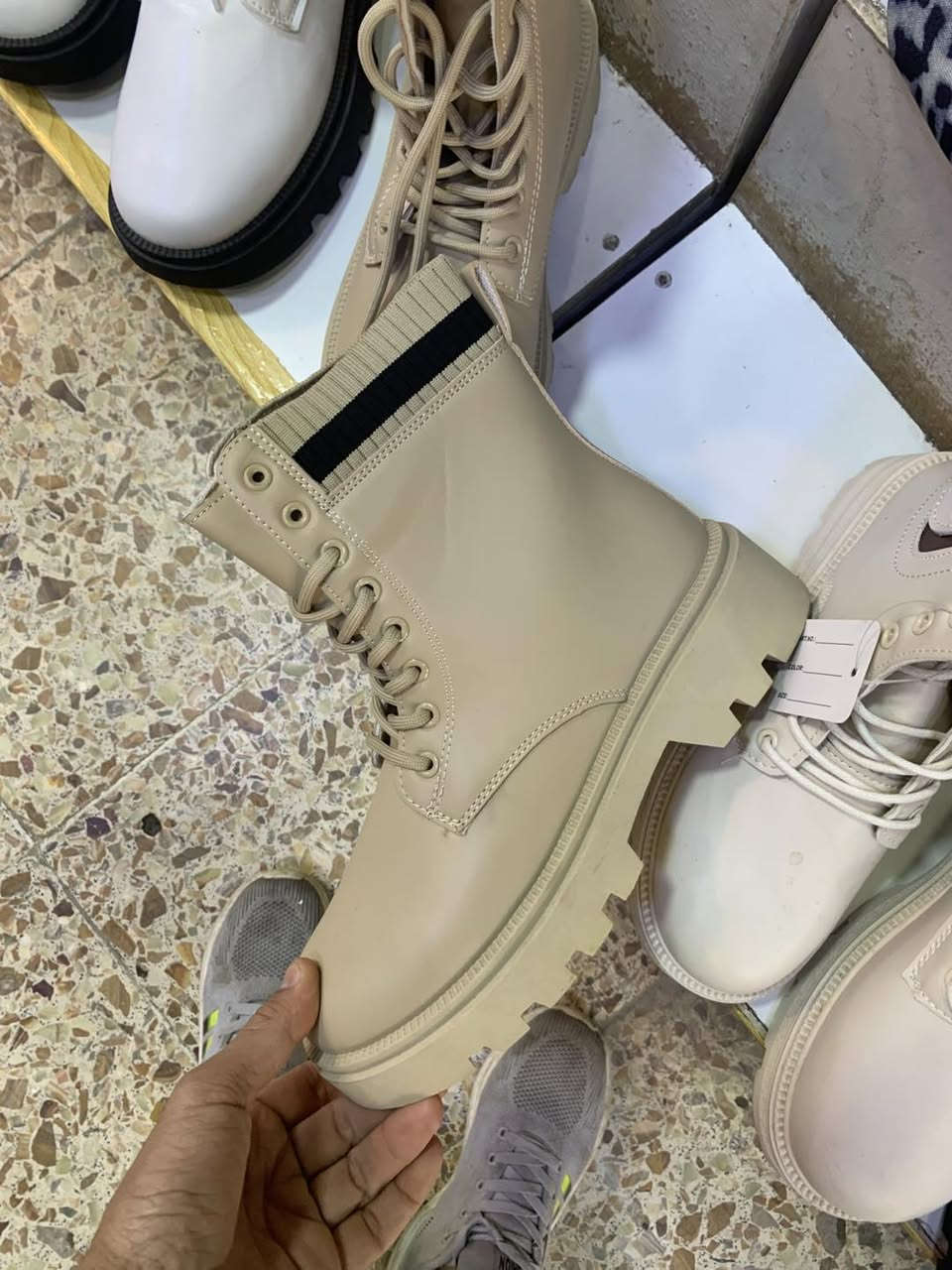 عرض خاص اي بوت داخل محل من اطفال ال النسائي كل عله 5


**إذا كنت صاحب هذا الإعلان وتريد حذفه لأي سبب، رجاءا أرسل رسالة إلى الدعم الفني**