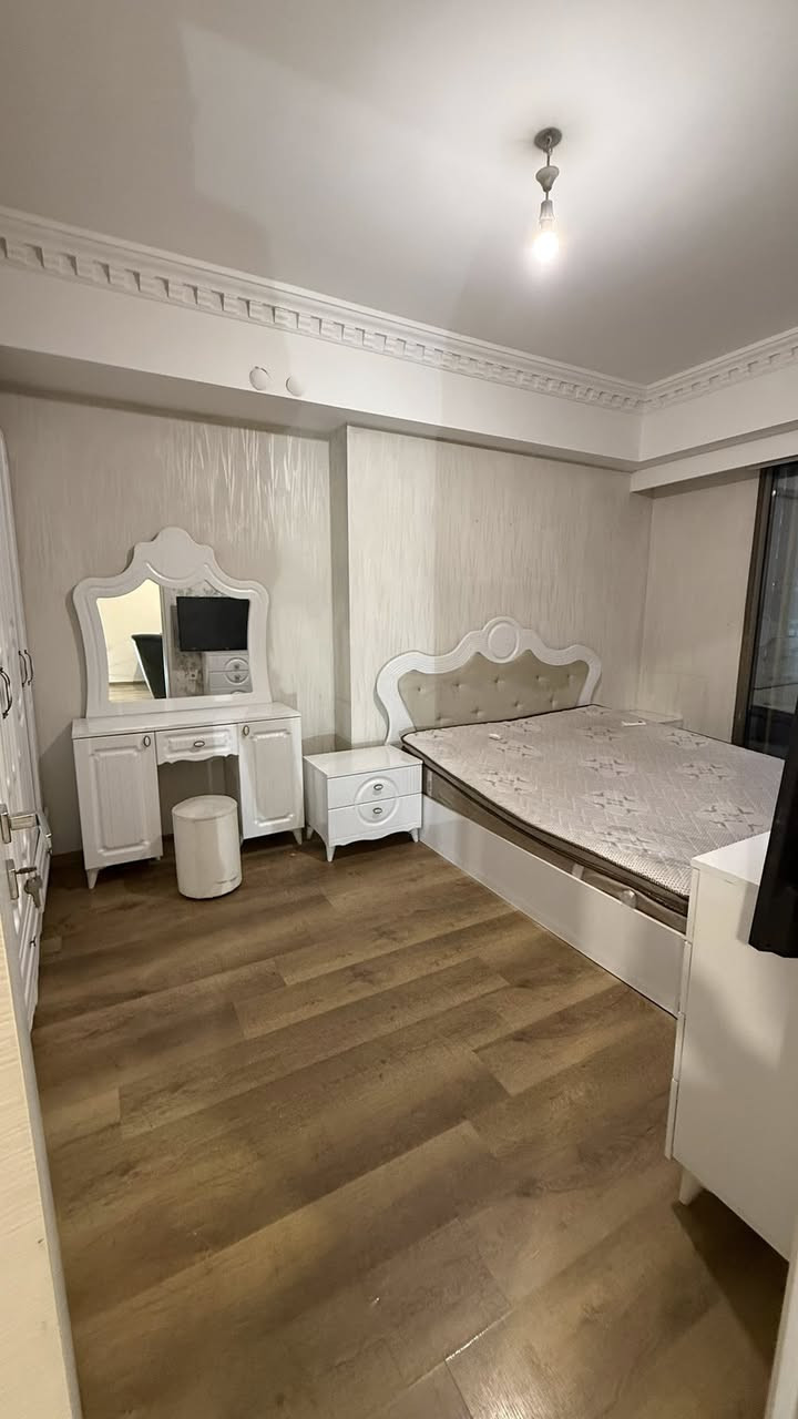 شوقە   MRF QUATTRO بۆ كري لە كواترو تاور
🔵 1+1 يه ك ژووری 
🟤 90 متري
🔵  يه ك ژووری نووستن 
🟤 هۆڵ
🔵 چێشتخانە
🟤 بلکۆن
🔹🔹🔹🔹🔹
شقة غرفه وصالة  الايجار  من مجمع كواترو تاور 
🔹 1+1  
 🔸90م
🔸 غرفة صالة 
🔸مطبخ 
🔸حمام 
 🔸بلكون 

***********📞
