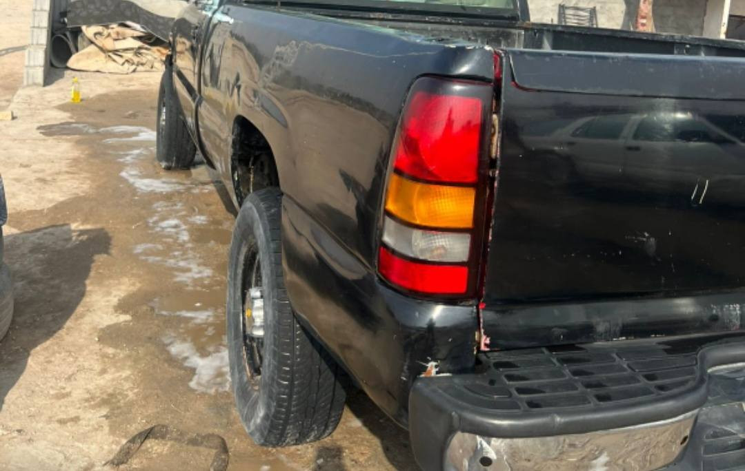 السلام عليكم شفر ليت مديل ١٩٩٩ بصره تحويل فحل ٨برغي سياره جاهزه سياره بلاديه بيضه وأنه صبغته مكينه ٦١٠٠ سياره جاهزه السعر ٦٠ ورقه وبيه مجال استفسار *********** العنوان الزبير
