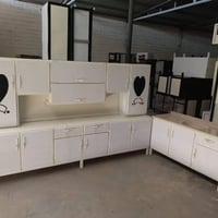 تمام جاب اخذ من كاونتر ارضي وملحق 3متر مع سنك مرمر متر ونص  السعر460💞💞...