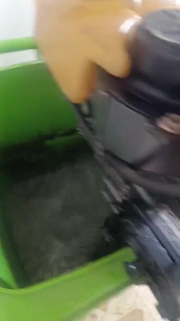 للبيع ام 2٠2 حصان وارد يابان
نضيف نص هندر يشتغل قوي ماشاء الله
***********
واتس اب ***********
