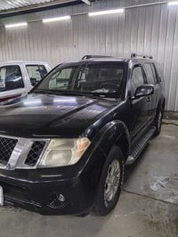 نيسان بافندر 2008 سبعة راكب بيها صبغ جاملغ خلفي فقط  مابيها نواقص السي...