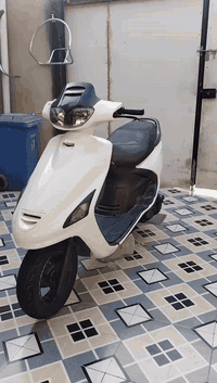 السلام عليكم شباب دراجه فراشه للبيع دراجه جديده كلش السعر
***********
