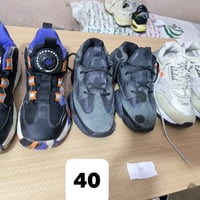 اقسم بالله اريد اخلص منهن  كل ٣ احذية قياس واحد ب ٢٥ الف وية التوصيل  ...