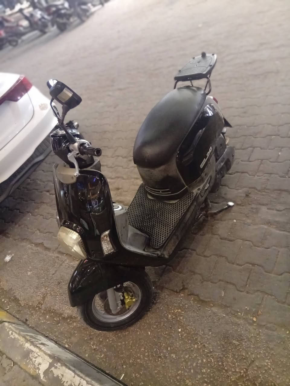 سلام عليكم....
دراجة ماكس بوليس نوزل 🛵 للبيع موديل 2008
دراجة شلعه معدل كهربائيات كلهه شغاله 
دراجةجديده  بلادية
أي نقص مابيهة
جيب فيتر وتعال افحص
العنوان كربلاء بل ملحق الاستفسار الاتصال على الرقم 📞 ***********
