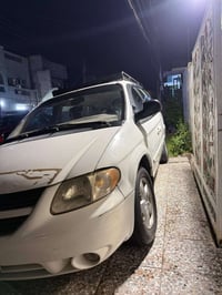 سياره دوج 2007 محرك3800  بيها كازكيت  السعر 68 الاستفسار على الرقم   م...
