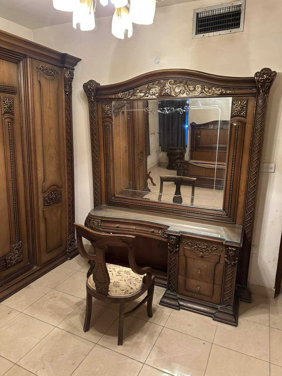 غرفه نوم للبيع خشب بلوط وغدشايه مابيه الاستفسار خاص


**إذا كنت صاحب هذا الإعلان وتريد حذفه لأي سبب، رجاءا أرسل رسالة إلى الدعم الفني**