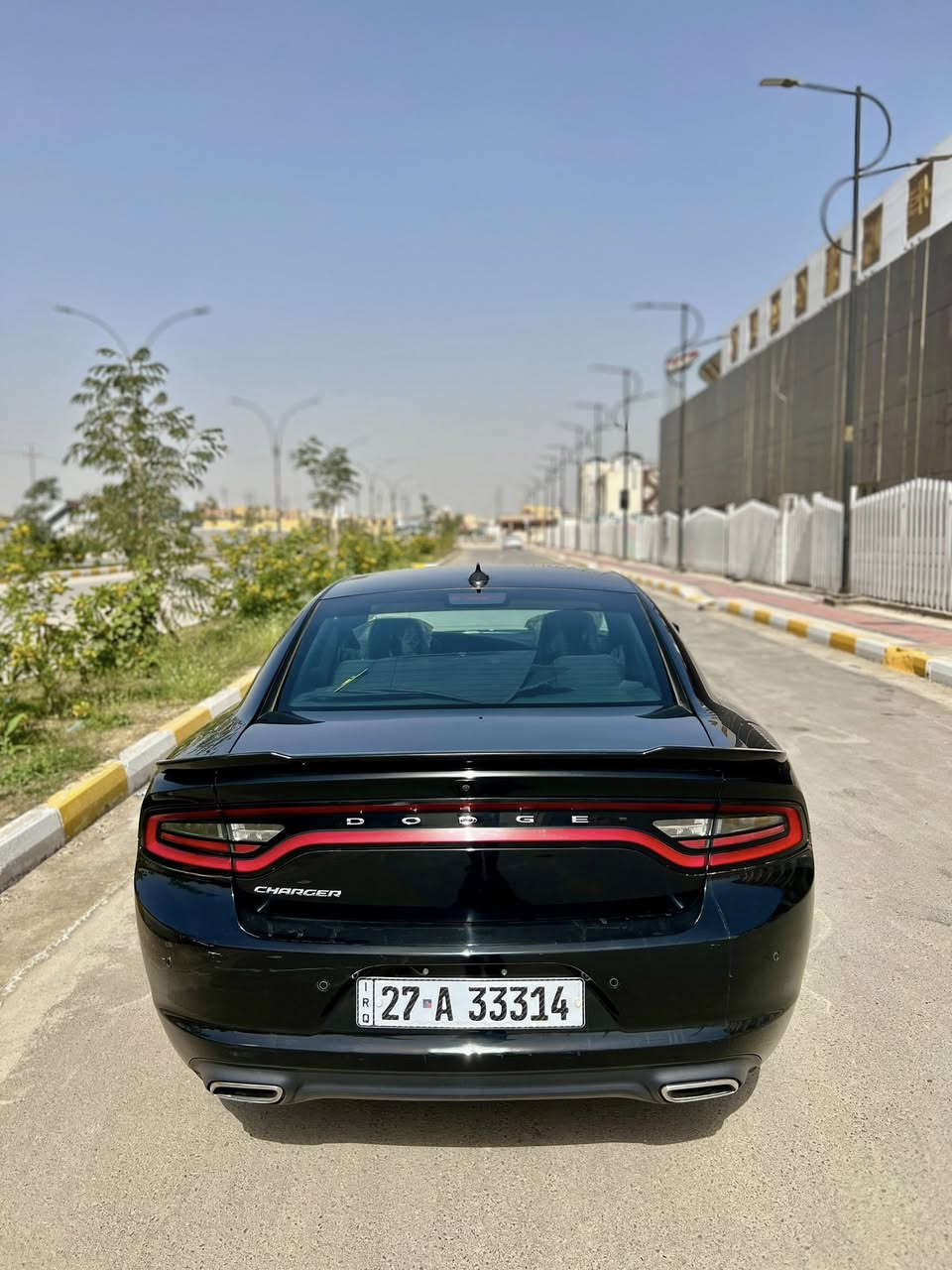 السلام عليكم
للبيع جارجر 2023 أصل
الضرر : تقرير تعمل وتسير 
العداد : حالياً ماشيه 15 ألف ميل 
السياره جديده وكامله من كلشي مابيه نقص ابد وبأسمي تحويل ثاني يوم 
3600 v6 
رقم ذي قار مميز 
اللون أسود
السعر 270$ وبيه مجال 
واتساب او اتصال ***********
