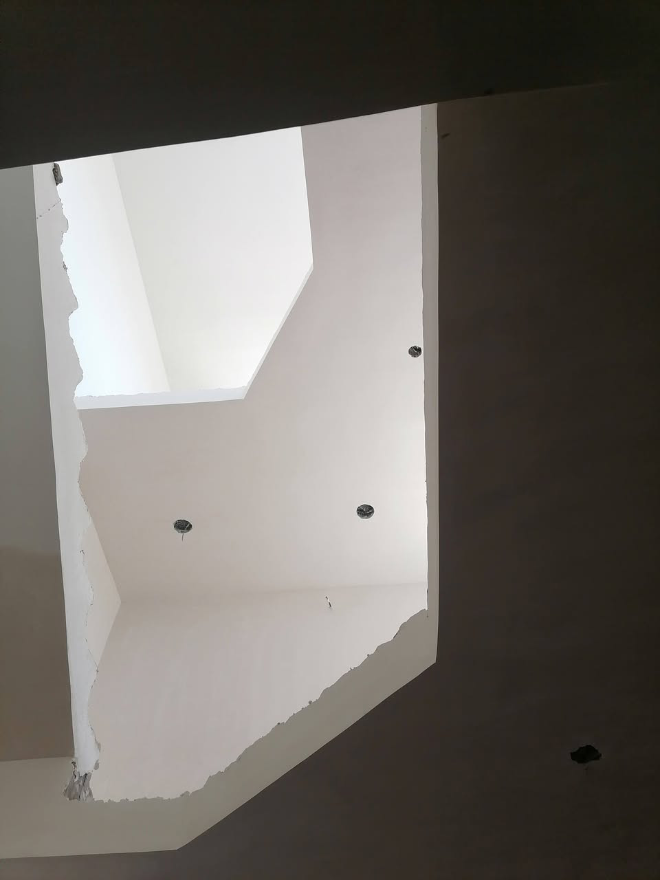 سلام عليكم خلفات جص وبورك من الفلوجه شغل درجه اولى تسليم مهندس رقمي *********** بي واتساب
