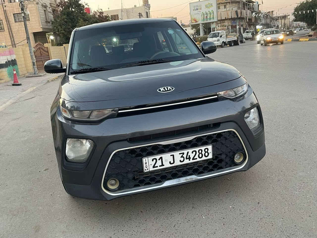 سلام عليكم
للبيع او مراوس حسب القناعة
كيا صول 2021
وارد أمريكي سليمانية باسمي وهزة وسنوية جديدة
 صور حادث مرفقة بالمنشور
لغود شواصي كلها سليمة
مكينة 2000 دوش
 التواصل خاص او على الرقم
مكان بغداد مجمع #بسماية السكني 
 ***********

