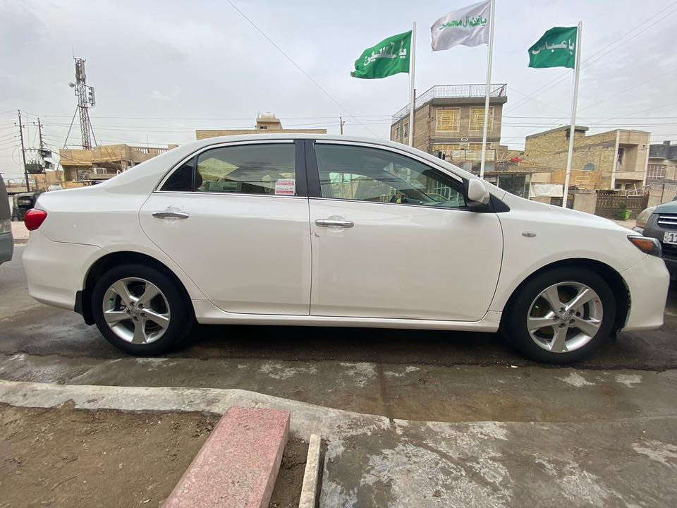 السلام عليكم

من رخصة المدير المحترم

كورلا خليجي موديل 2013

باسمي عنواني بغداد بلديات ￼

السعر 128 $وبيه مجال ترهم مراوس

***********
