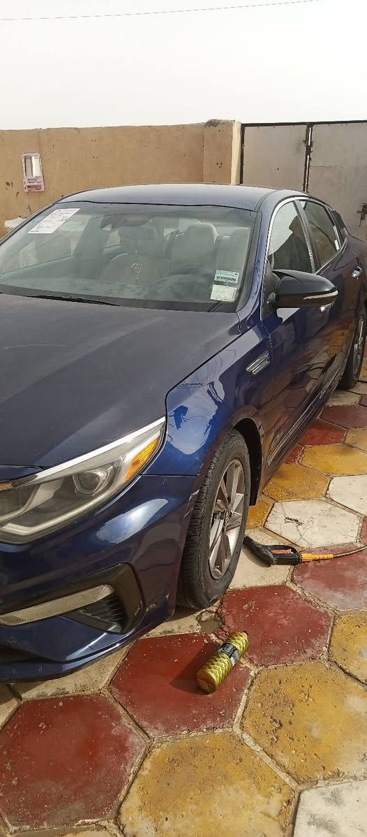 اوبتيما عشرين جاهزه تبديل بنيد بس وارد امريكي السعر 130 ورقه رقم مثنى هاتف ***********
