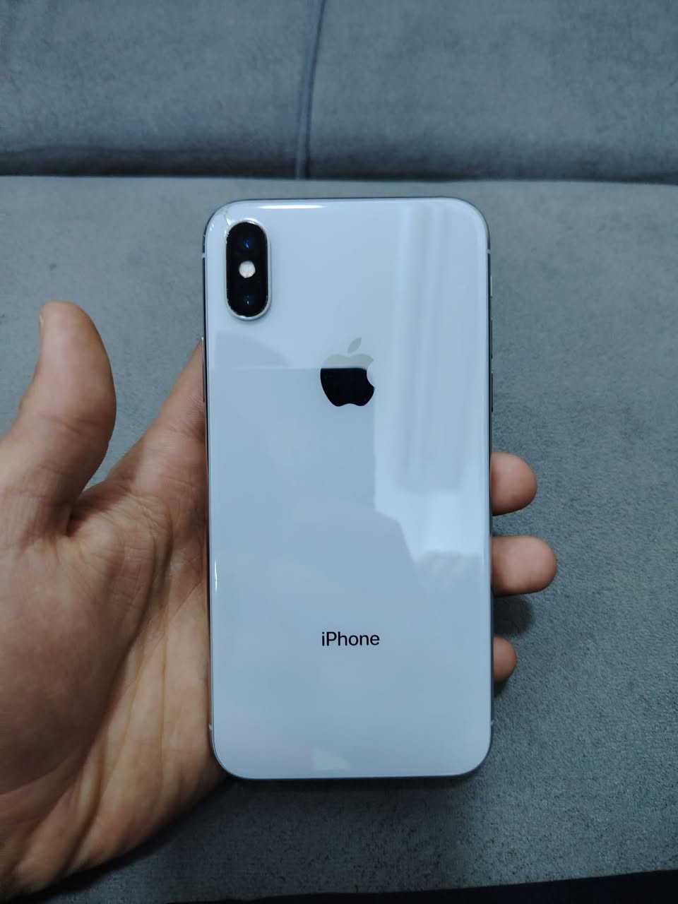 ايفون x
للبيع 

سعر 110$

ذاكره 64

تك سيم 

مبدل شاشه ول الشاشه بيها فطر صغير بل كلاس ما يأثر بل لمس 

فيس ايدي واكف 

بطارية 71 بلادي 
 
للتواصل *********** 

واتس ***********
