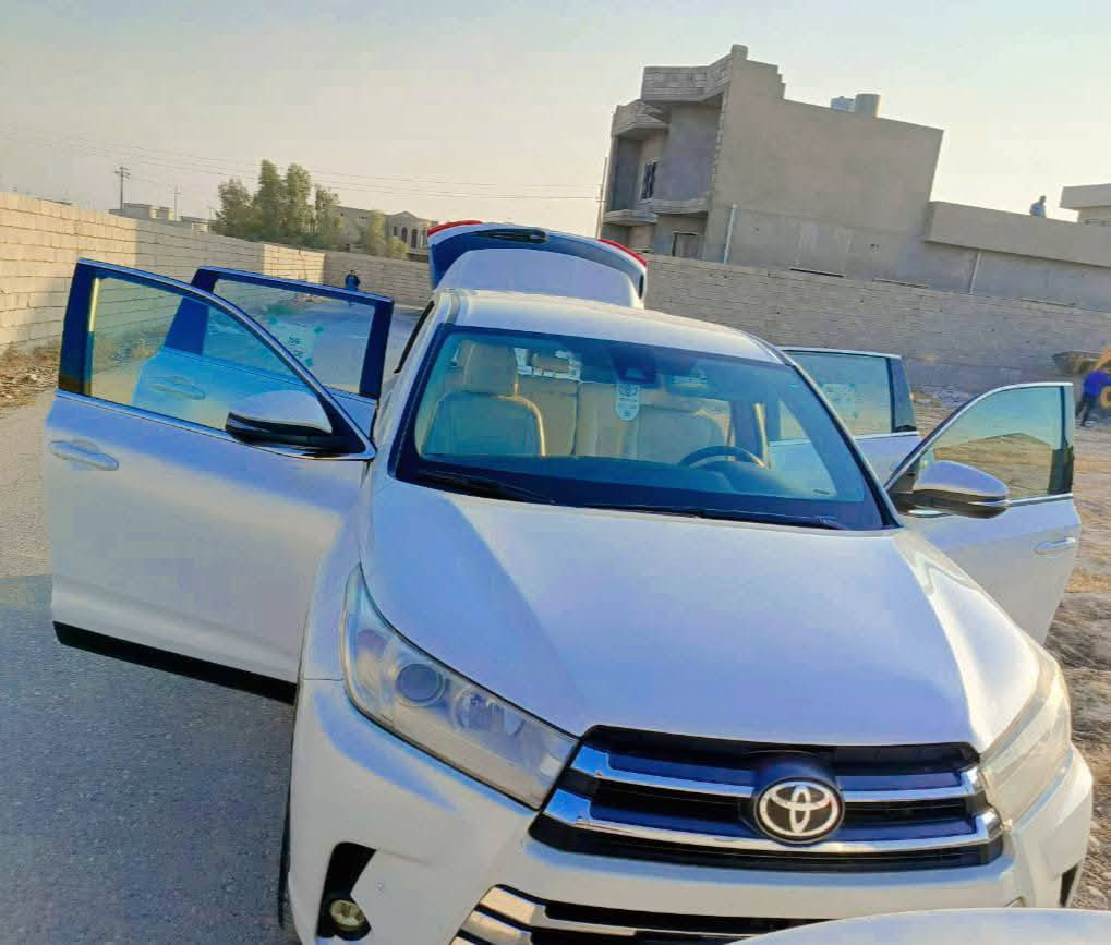 من رخصت الادمن 
للبيع والمراوس بكامري
هايلندر واردامريكي
 الموديل 19المرغوب رقم سليمانيه دولي العداد127ميل محرك6سلندر3500صدربعدما مفتوح شركةمحركك كيراكسن شرط الضررواضح وموجودة رقم الشاصي والرابط بلمنشور
(بدون إرباكات بچم كبس بدون دواخل) بشرط المواصفات سبعة راكب ثلاث قطع تبريدداخل مغلف جلدابيض كامرةخلفيةرادارامامي تحديد مسار
نظام قيادةذاتيةثلاث انظمة‏صرف الوقودتك توويل سيارةحلوةفي حالةجيدةبيهارش باب خلف السائق بلعراق وأيضن بدون دواخل
 مشروطةمن كل عيب
***********
***********

https://en.bidfax.info/toyota/highlander/8162806-toyota-highlander-le-2019-white-35l-vin-5tdzzrfh0ks302855.html?fbclid=IwY2xjawQ0_2dleHRuA2FlbQIxMQBzcnRjBmFwcF9pZAwzNTA2ODU1MzE3MjgAAR4QIgLYjDCp4lpZx-tCKUTJgpdBpPGqZWH7u6JC1gbY4PuZmZmgJSG7cdXQ7w_aem_f36nw7RmwYfqzkEFQ_8bzA
