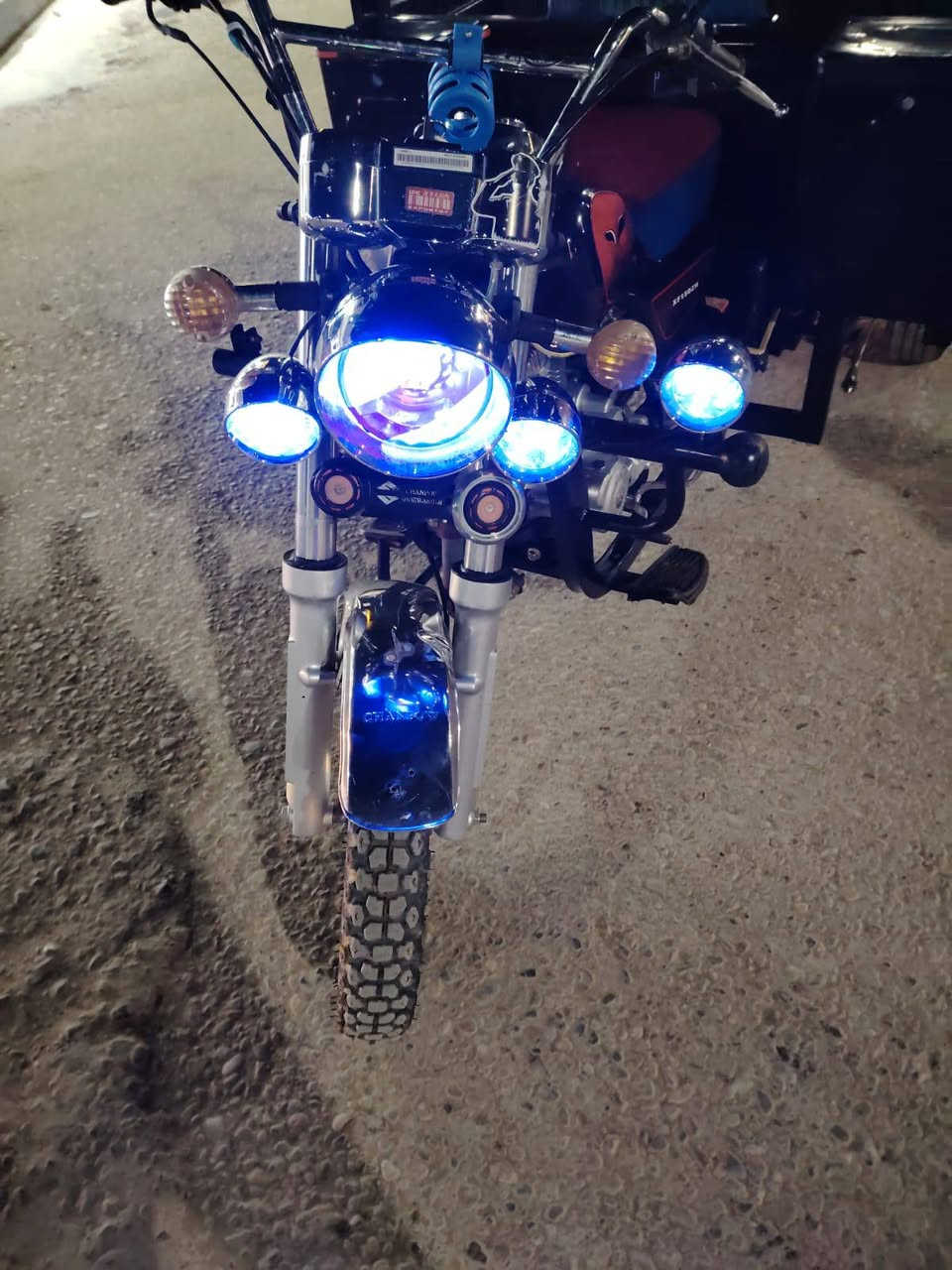 ستوته للبيع مديل 2025 كفاله عامه نازله 26 سعره 2و100 وبيه مجال لشراي مكاني بغداد  ***********
