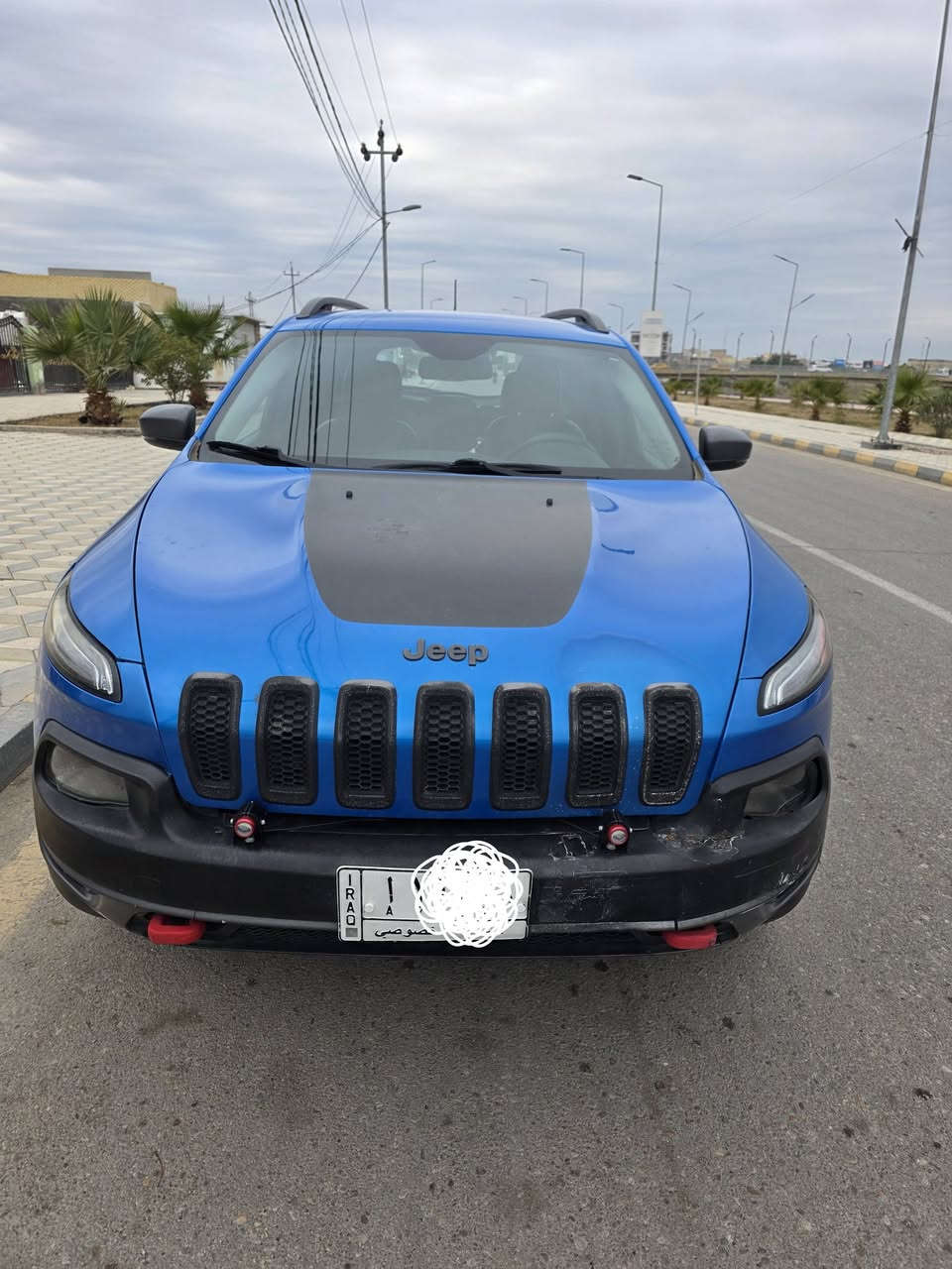 جيب شيروكي بزون
2018 محرك 6V سلندر
ترايل هوك جبلي
معروفه مواصفات الترايل هوك 
سياره جاهزه ما بيهة نقص
مكينه كير مكفولات
حادث خفيف بدون ايرباك 
بدون بجم
صور الحادث بالمنشور
ماشيه 127 الف ميل
رقم ميسان ب اسمي تحويل ثاني يوم 
مكاني العماره 
السعر 140
***********
