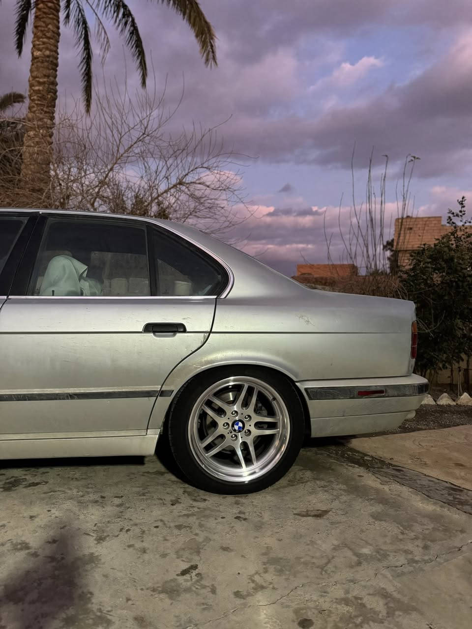 سلام عليكم شباب ويالة M حجم 18 الخلفية توسايز لاتصليح لافطر لاعواج مراوس وية خلية بلاد ونضيف مكاني ديالى


**إذا كنت صاحب هذا الإعلان وتريد حذفه لأي سبب، رجاءا أرسل رسالة إلى الدعم الفني**