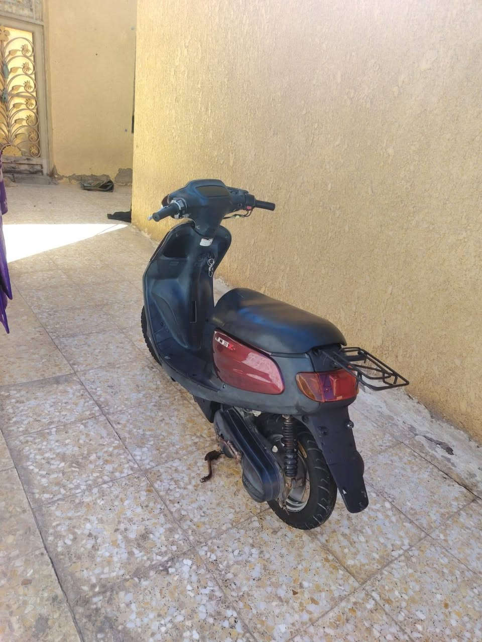 سلام عليكم عندي دراجه منغولي دراجه حلوه ونظيفه شوفه عينك تروح تفحص شرط ماكينه ناعمهي  والشراب بخير والدلل هذا رقمي *********** مكانه بالرميثه
