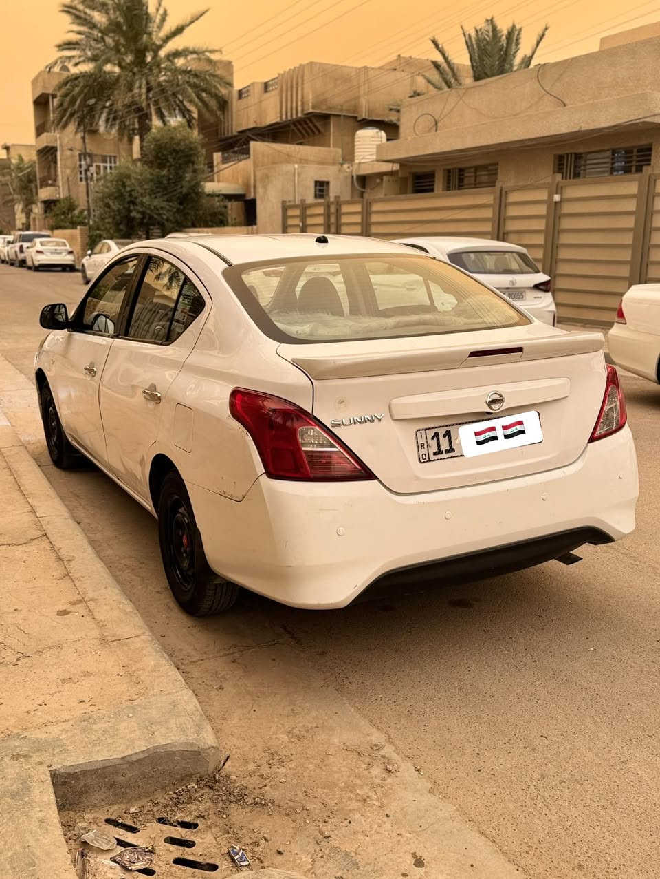 سلام عليكم
نيسان صني مديل ٢٠ رقم بغداد
بيه باب صبغ 
وبارد 
السعر ٩٥وبيه مجال 
مكان بغداد سيديه 
***********
