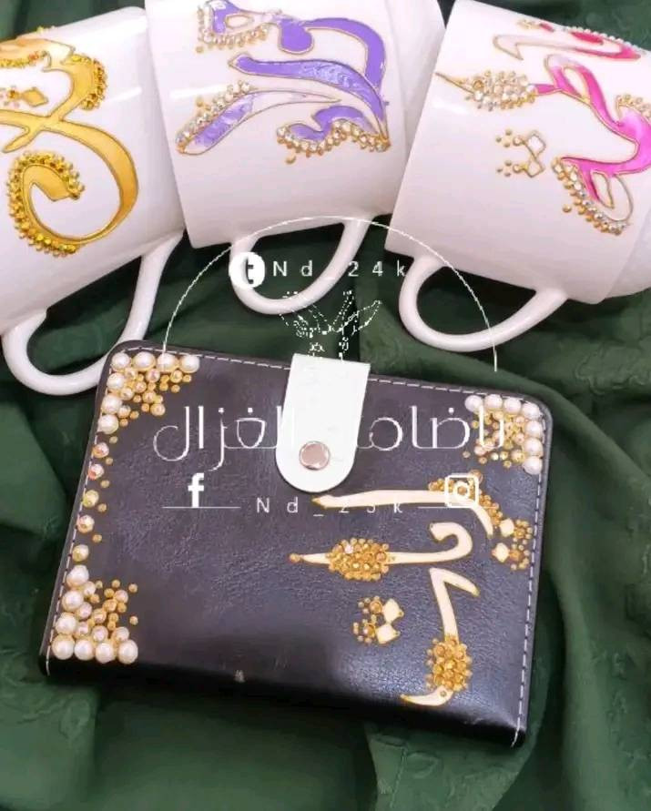 هدايه عيد المعلم مسويه عليها تخفيض 🌚❤
تابعوني بطريقكم على حسابي الانستا nd_23k


**إذا كنت صاحب هذا الإعلان وتريد حذفه لأي سبب، رجاءا أرسل رسالة إلى الدعم الفني**