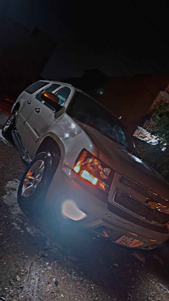 موديل 2008
خطها من كراج نهضه اربيل .من اربيل بدون خط
رقم اربيل سياره بسمنه سنويه تحويل وكاله حاضر 
مصفر هيئه وغرامات كلشي
صدر امامي خلفي تخم تاير جديد
مكينه بيها دخان قوي كاسره بستم ابيع على هذه وضع
بدون صبغ فقط بارد بيها  
تبريد ثلج تتفئه 
سعر قفل ب150 شراي يتصل واتساب ***********
