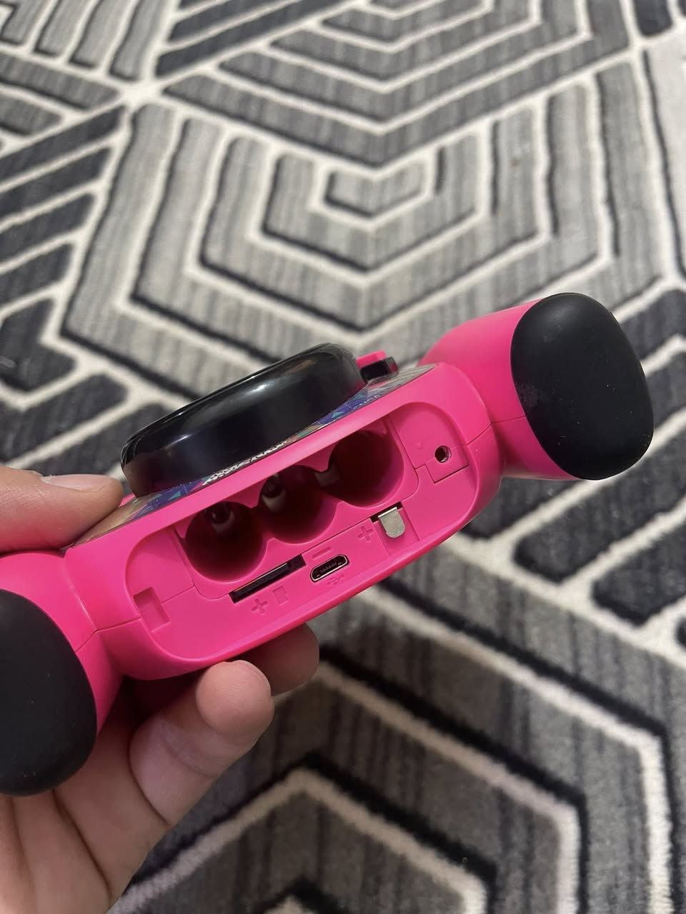 ياالله 
كامره بهل شكل نضيفه كلش تصوير كدامكم وياها رام 256 كيكا هيه والرام ب15
متوفر توصيل 🚚


**إذا كنت صاحب هذا الإعلان وتريد حذفه لأي سبب، رجاءا أرسل رسالة إلى الدعم الفني**