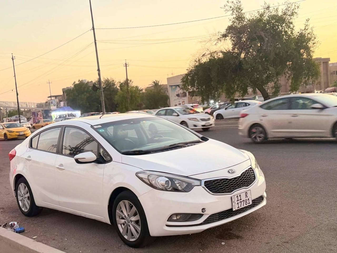 سيراتو خليجي موديل ١٧مكفوله كفاله عامه السعر ١٢٣ مكان سياره بغدادسيديه ***********مكينه ٢٠٠٠دوش بغداد, العراق
