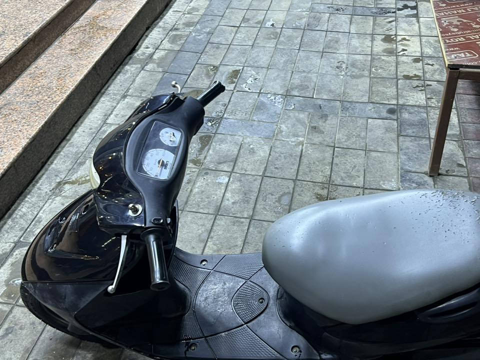 للبيع دراجه سازوكي جنطه سعر ٣٢٥متواجد واتساب أو تصال ***********
