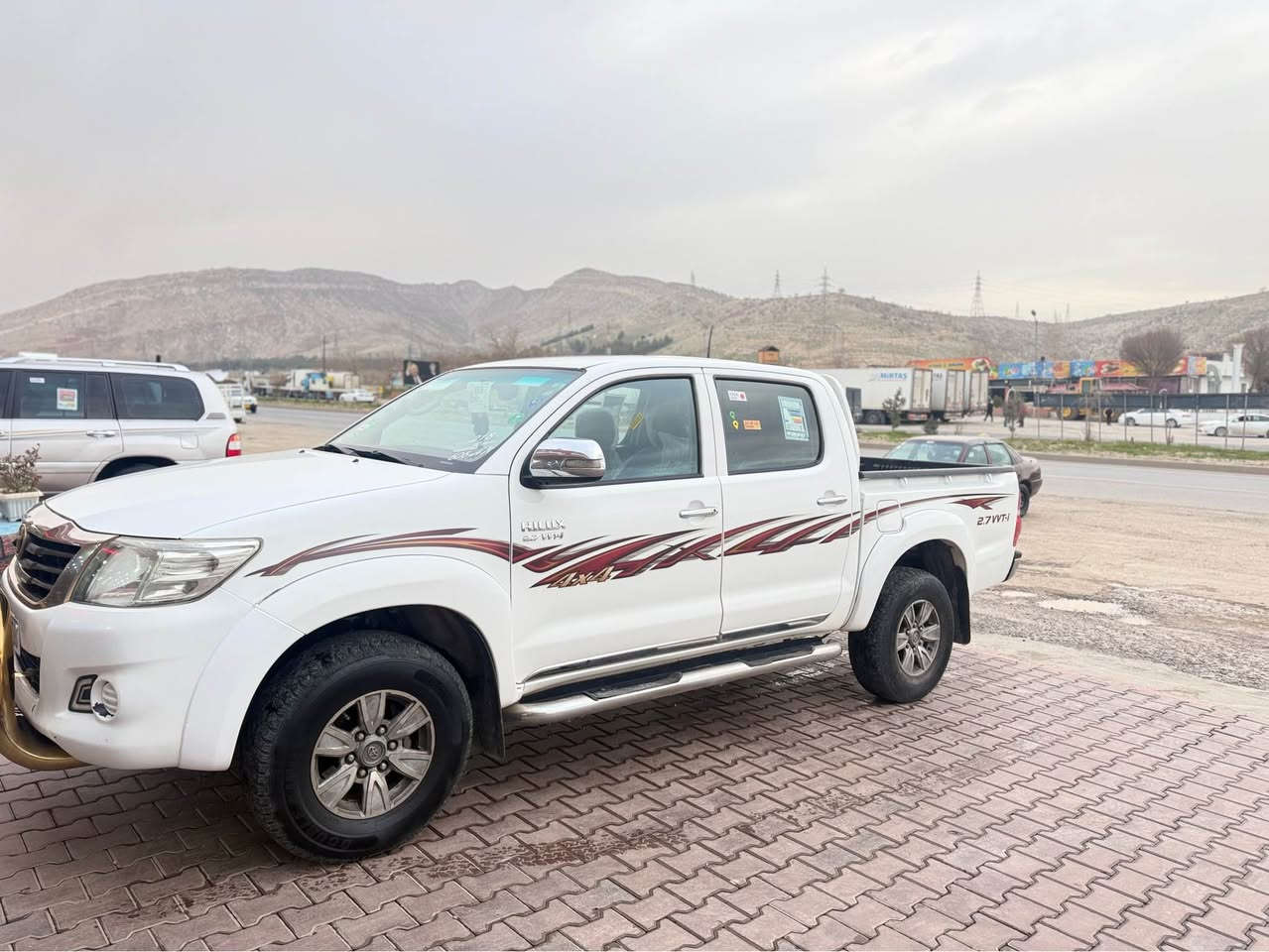 مه رزيه مه كينه ى نه كراوه ته وه موديل ٢٠١٤ پارچه ساغ بستيك بوياغ و بستيك ته عديلى هه يه سعرى ١٩٩ 
*********** كويسينجاك, أربيل
