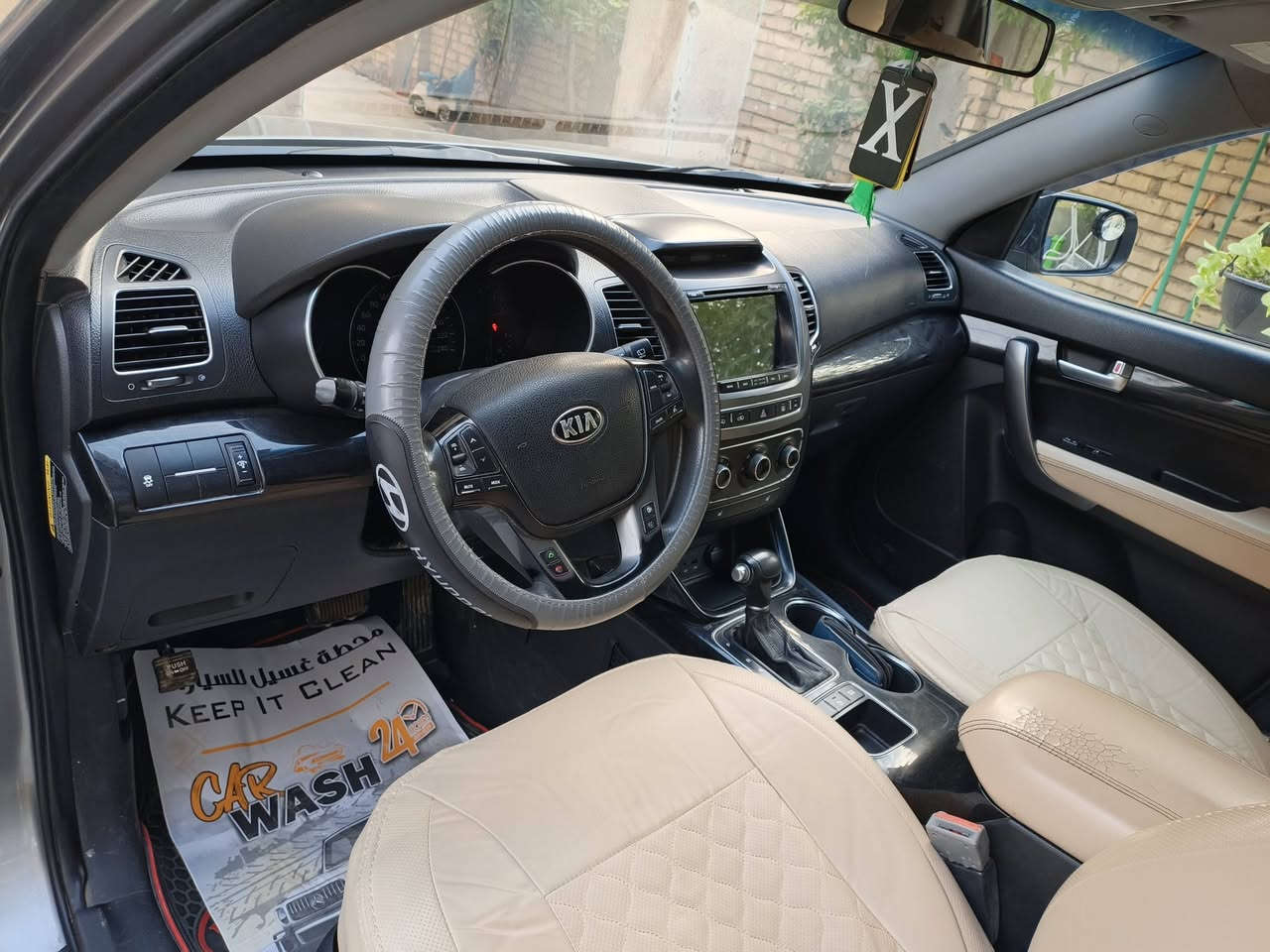 ‏سورنتو 2014 وارد امريكي
‏اكلين اكلين 
‏سنويه 2026 بعده ماساقطه مشروع وطني 
‏مواصفات تحكم استيرن بردات بلاديه 5 راكب 4 اسلندر 2400
‏مشايه 219.000 سياره جاهزه من كلشي مابيه قطره جراد 
‏السعر 140$ وبيه مجال
‏***********
