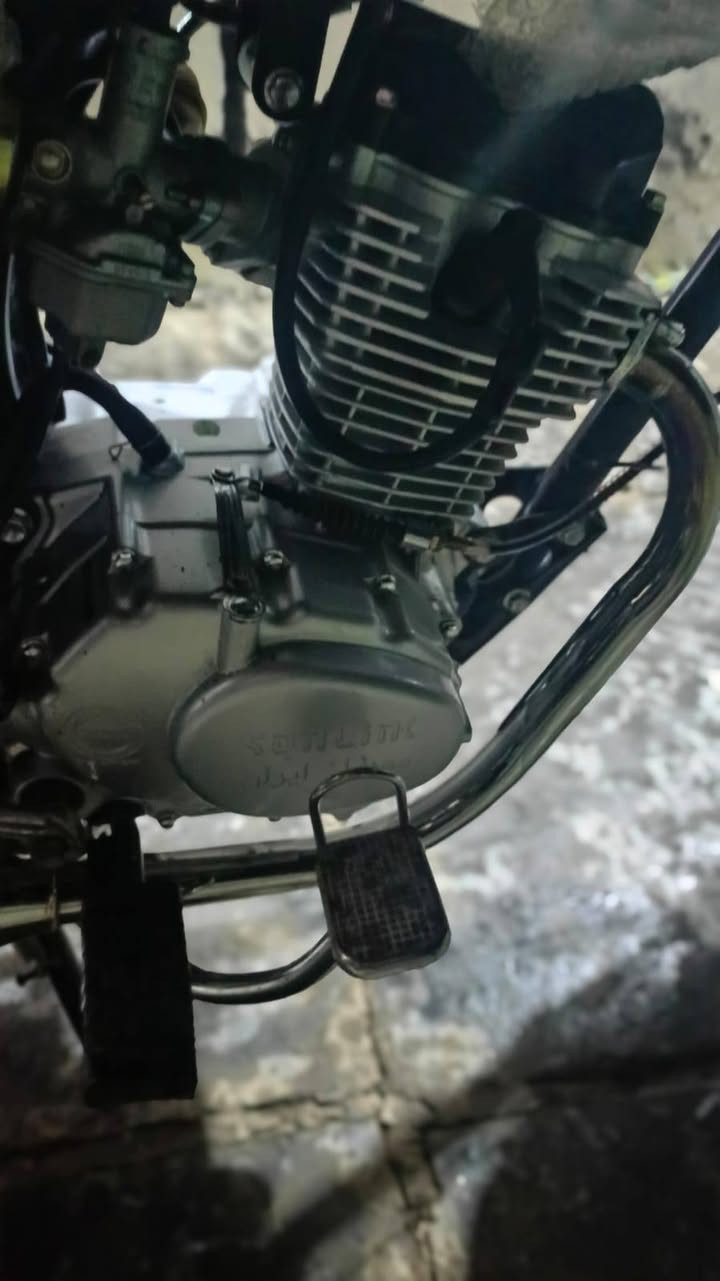 سلام عليكم دراجه 2025 نضيفه اخت الجديد وخير من الله محرك مكفول كهربائية كله شغاله من سكن وعالي وناصي واشاير اربعتهن دبل اشاره هورن فقط دشبول وكف ما يشتغل وما فاتحه اشوفه شبي دراجه مال جناي ومصارله هواي من طالعه من الوكيل تقريبا 5 اشهر ومكاني واسط الدبوني واي استفسار اكثر ***********
والسعر 775وبيهاا مجال مو شراي لا تكسر بحلال غيرك ما يعجبك اطلع كبل
